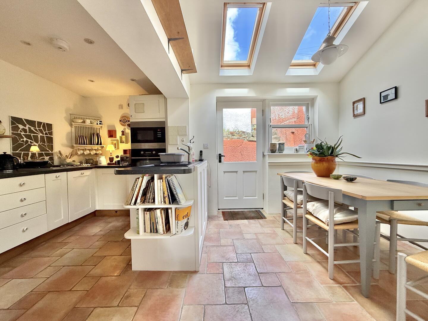 3 bed property in Pauls Terrace, Truro